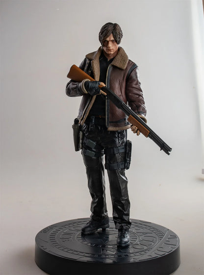 Figura de Acción de Leon S. Kennedy 29cm – Edición de Colección con Ropa de Cuero